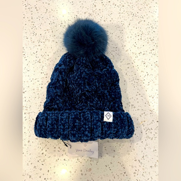 VERA BRADLEY chenille knit hat with faux fur Pom Pom OS - Picture 1 of 3